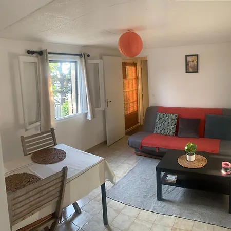 Lägenhet Rez De Avec Terrasse Vue Bastia (Corsica)