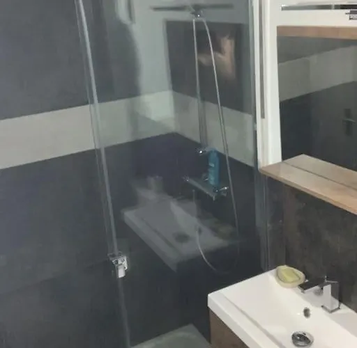 Rez De Avec Terrasse Vue * בסטיה