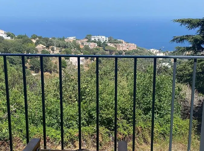 Rez De Avec Terrasse Vue דירה