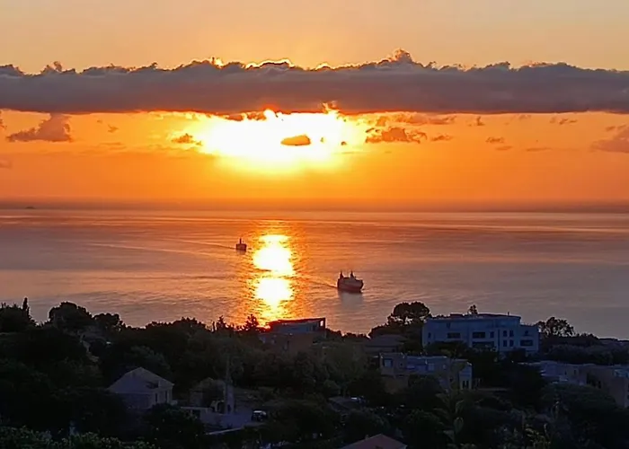 Rez De Avec Terrasse Vue *